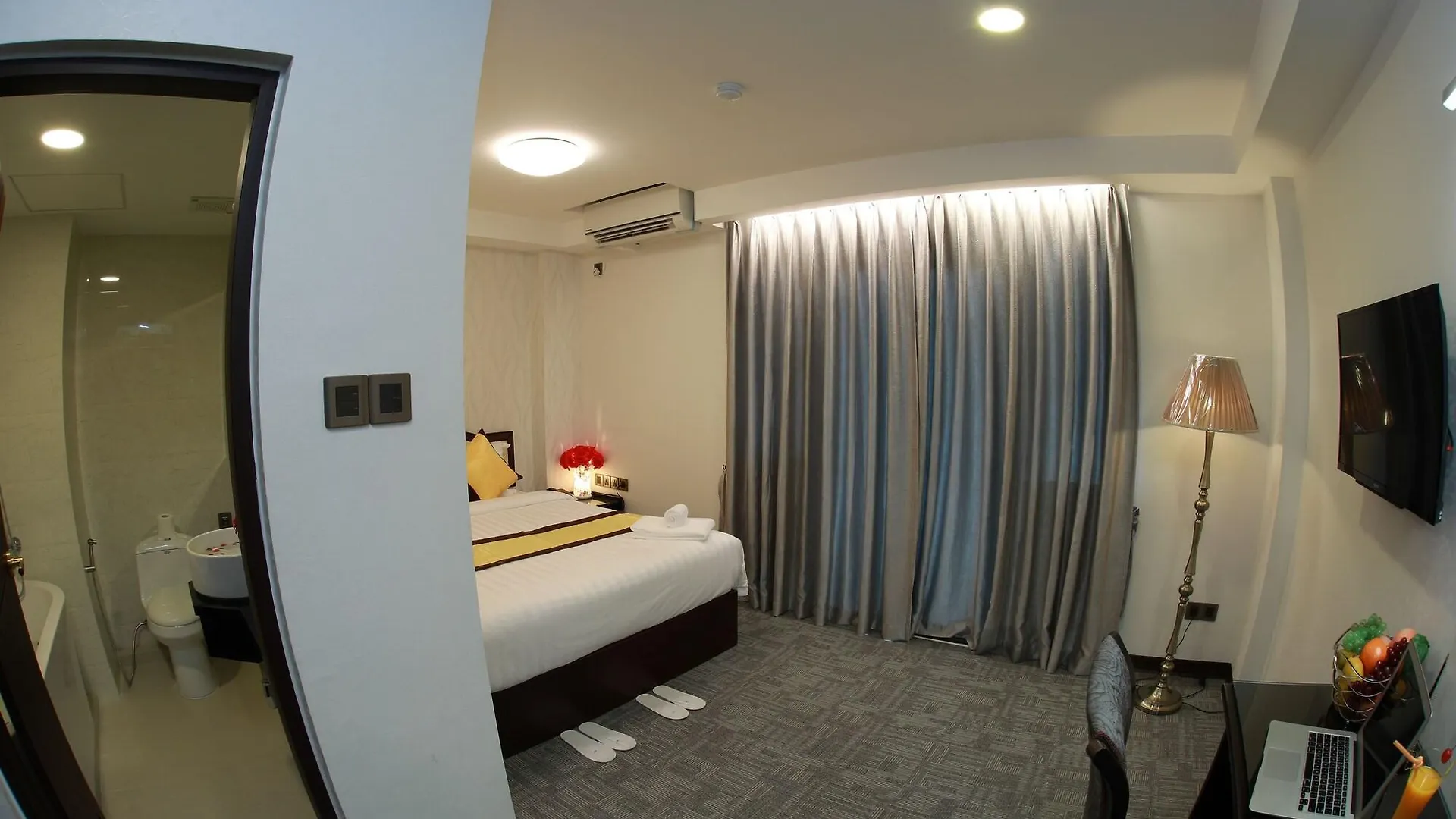 Rose Palace Hotel Yangon